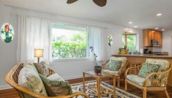 562 N Kalaheo Ave Beachside, Kailua home - photo 5 of 22
