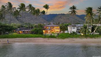 5633  Kalanianaole Hwy ,  home - photo 1 of 25