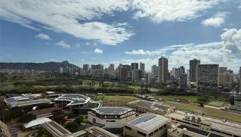 Royal Iolani condo # 2506, Honolulu, Hawaii - photo 3 of 25