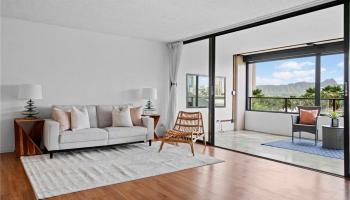 Royal Iolani condo # 504, Honolulu, Hawaii - photo 2 of 4