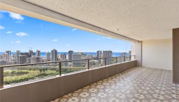Royal Iolani condo # PH4, Honolulu, Hawaii - photo 4 of 22