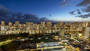 Royal Iolani condo # DH/PH-7, Honolulu, Hawaii - photo 6 of 25