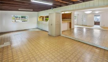 5838  Kalanianaole Hwy Niu Valley, Diamond Head home - photo 3 of 20