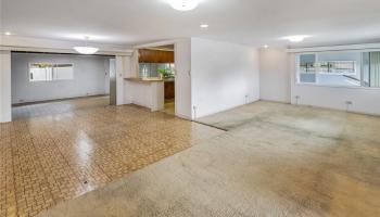 5838  Kalanianaole Hwy Niu Valley, Diamond Head home - photo 4 of 20