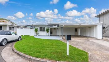 584  Kipuka Place Coconut Grove, Kailua home - photo 2 of 25