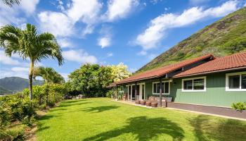 587  Pakala Street Koko Head Terrace, Hawaii Kai home - photo 4 of 25