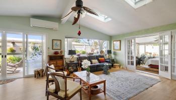 589  Iana Street Enchanted Lake, Kailua home - photo 5 of 25