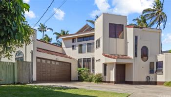 59-001  Holawa St Sunset Area,  home - photo 1 of 18