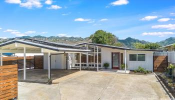 596  Kukuiula Loop Koko Head Terrace, Hawaii Kai home - photo 2 of 25