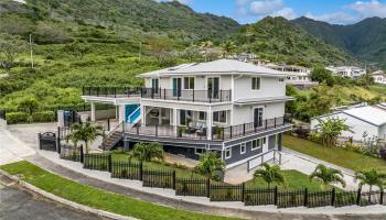 597 and 597 A  Papahehi Place Kuliouou, Diamond Head home - photo 2 of 25