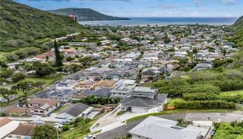 597 and 597 A  Papahehi Place Kuliouou, Diamond Head home - photo 4 of 25