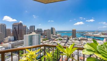 Honolulu Tower condo # 2801, Honolulu, Hawaii - photo 3 of 25