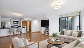 Honolulu Tower condo # 308, Honolulu, Hawaii - photo 3 of 16