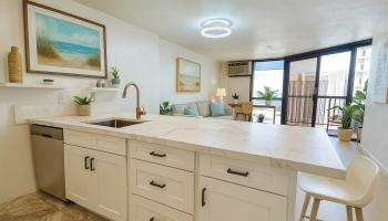 Honolulu Tower condo # 3209, Honolulu, Hawaii - photo 1 of 25