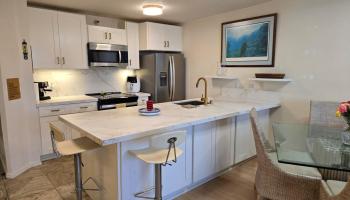 Honolulu Tower condo # 3209, Honolulu, Hawaii - photo 4 of 25