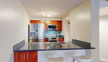 Honolulu Tower condo # 506, Honolulu, Hawaii - photo 4 of 25