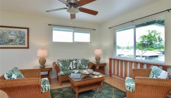 60 Kainalu Drive Kailua - Rental - photo 2 of 11 60 Kainalu Drive Kailua - Rental - photo 2 of 11