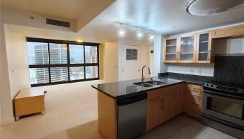 600 Queen St Honolulu - Rental - photo 2 of 8
