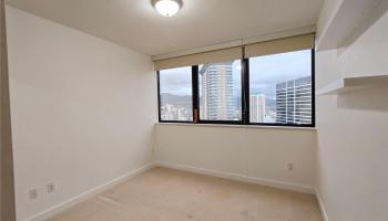 600 Queen St Honolulu - Rental - photo 4 of 8