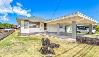 602  Halela Street Coconut Grove, Kailua home - photo 2 of 23