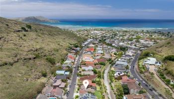 6046  Haleola Street Niu Valley,  home - photo 1 of 24