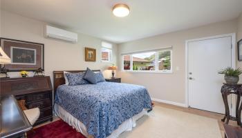 6046  Haleola Street Niu Valley, Diamond Head home - photo 2 of 24