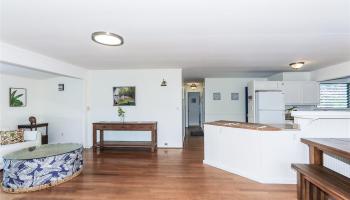 614  Ululani Street Olomana, Kailua home - photo 5 of 24