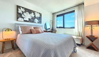 Ililani condo # 2108, Honolulu, Hawaii - photo 5 of 18