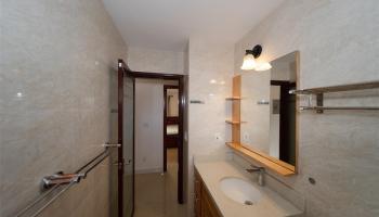 617 7th Ave Honolulu - Rental - photo 6 of 7