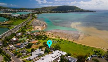6173 Summer Street Paiko Lagoon, Diamond Head home - photo 2 of 14 6173 Summer Street Paiko Lagoon, Diamond Head home - photo 2 of 14