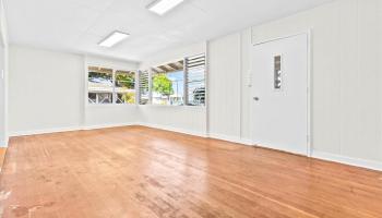 619  Oneawa Street Coconut Grove, Kailua home - photo 4 of 25