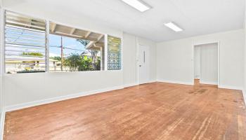 619  Oneawa Street Coconut Grove, Kailua home - photo 5 of 25