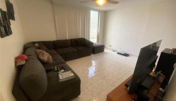 Six Twenty Sheridan condo # 205, Honolulu, Hawaii - photo 2 of 9 Six Twenty Sheridan condo # 205, Honolulu, Hawaii - photo 2 of 9