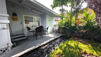 621 Auwai Street Kailua - Rental - photo 2 of 12