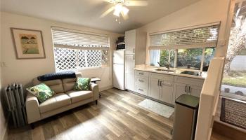 621 Auwai Street Kailua - Rental - photo 3 of 12