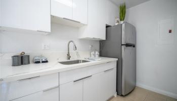 Crosspointe C condo # 24A, Honolulu, Hawaii - photo 2 of 18