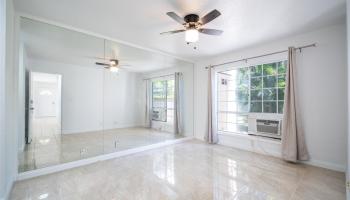 Crosspointe C condo # 24A, Honolulu, Hawaii - photo 6 of 18