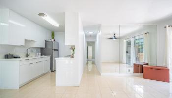 625 Mananai Place Honolulu - Rental - photo 4 of 18