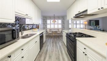 626  Papalani Street Enchanted Lake, Kailua home - photo 5 of 25