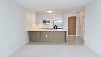 629 Keeaumoku St Honolulu - Rental - photo 5 of 22