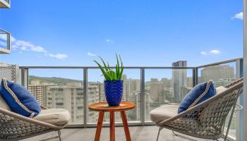 Azure Ala Moana condo # 2009, Honolulu, Hawaii - photo 5 of 25