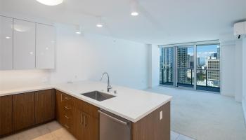 629 Keeaumoku St Honolulu - Rental - photo 2 of 24