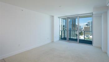 629 Keeaumoku St Honolulu - Rental - photo 3 of 24