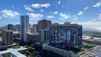 629 Keeaumoku St Honolulu - Rental - photo 4 of 20