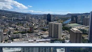 629 Keeaumoku St Honolulu - Rental - photo 4 of 24