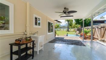 63 S Kalaheo Ave Kailua - Rental - photo 2 of 16