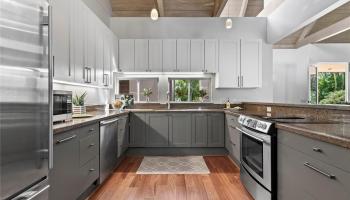 630  Ahakea Street Kahala Area, Diamond Head home - photo 5 of 25