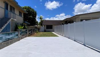 631  Punaa Street Coconut Grove, Kailua home - photo 3 of 17