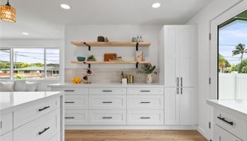 631  Punaa Street Coconut Grove, Kailua home - photo 6 of 16