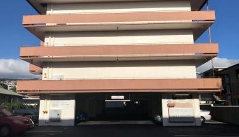 Nalanui Apts condo # 405, Honolulu, Hawaii - photo 1 of 10